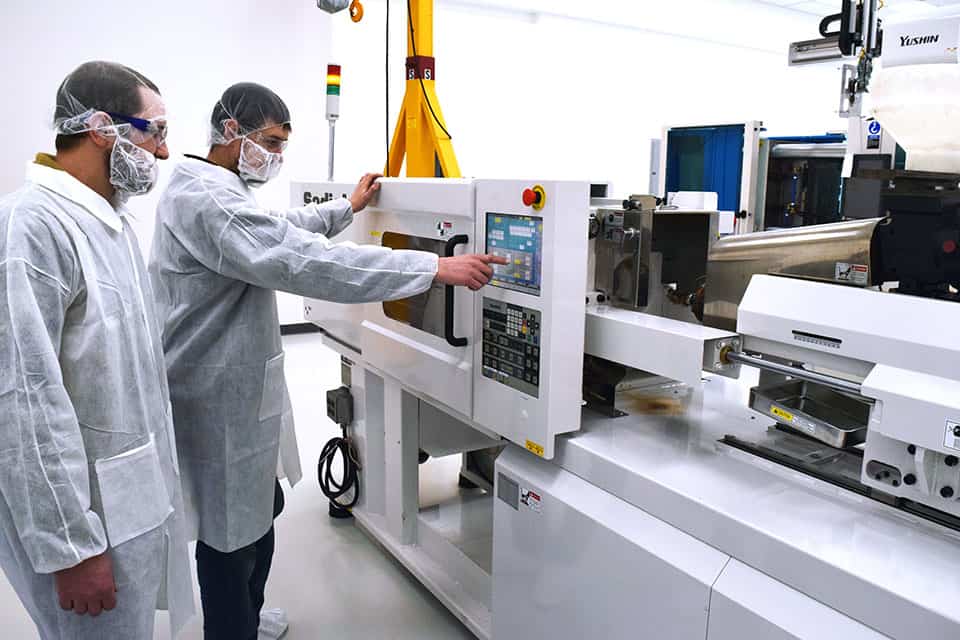 cleanroom injection molding consulting
